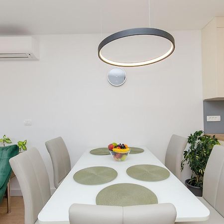 Modern Living Apartment Airy スプリト エクステリア 写真