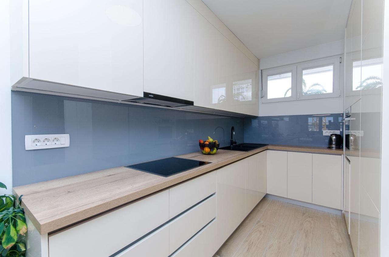 Modern Living Apartment Airy スプリト エクステリア 写真