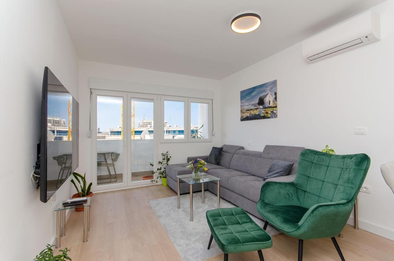 Modern Living Apartment Airy スプリト エクステリア 写真